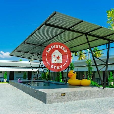 Oyo 533 Runya Poolvilla Прачуапкхирикхан Экстерьер фото