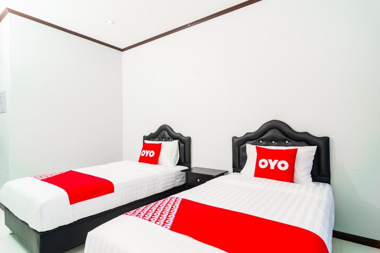 Oyo 533 Runya Poolvilla Прачуапкхирикхан Экстерьер фото
